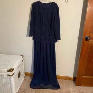 Formal dress. Great for mother of the bride.